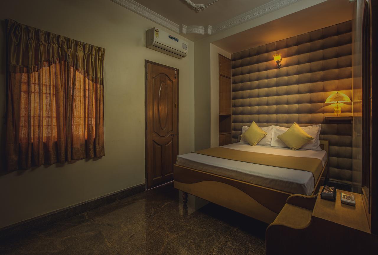 Hotel Sri Sai Park 3*